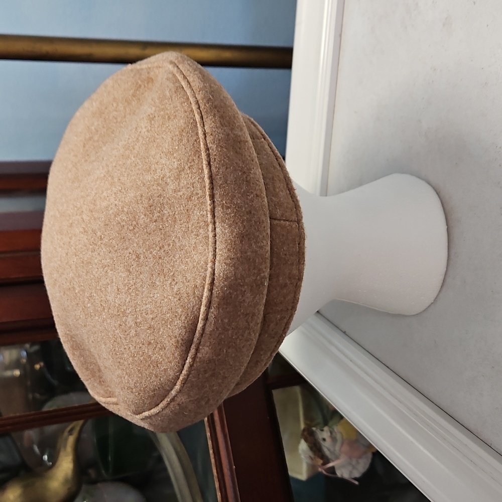 Nwot Universal Thread Tan Hat - image 4